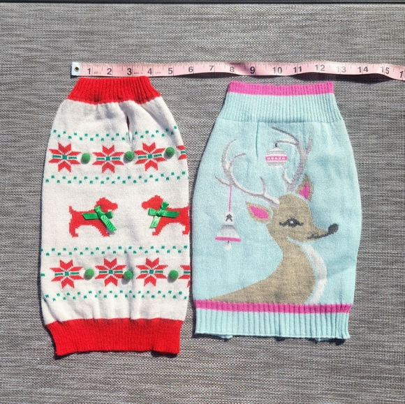 Other - 🎉 Two Christmas sweaters for your pup!